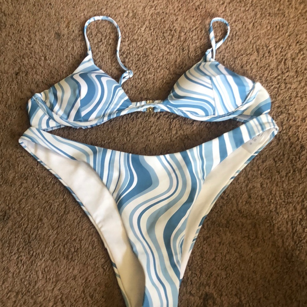 2 piece bathing suit